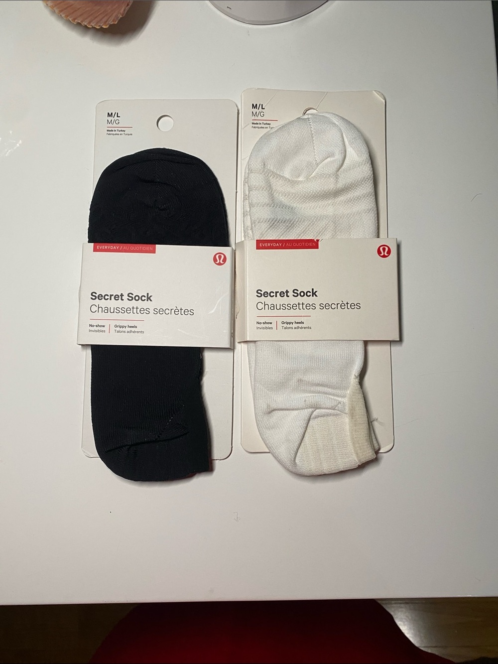 lululemon athletica women’s Secret Sock No-Show - Black and white